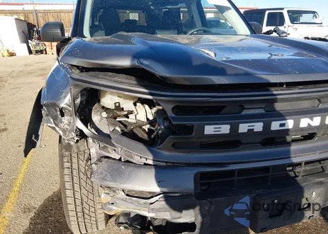 2024 Ford Bronco Sport Big Bend z USA, uszkodzony, nr VIN 3FMCR9B60RRE60003